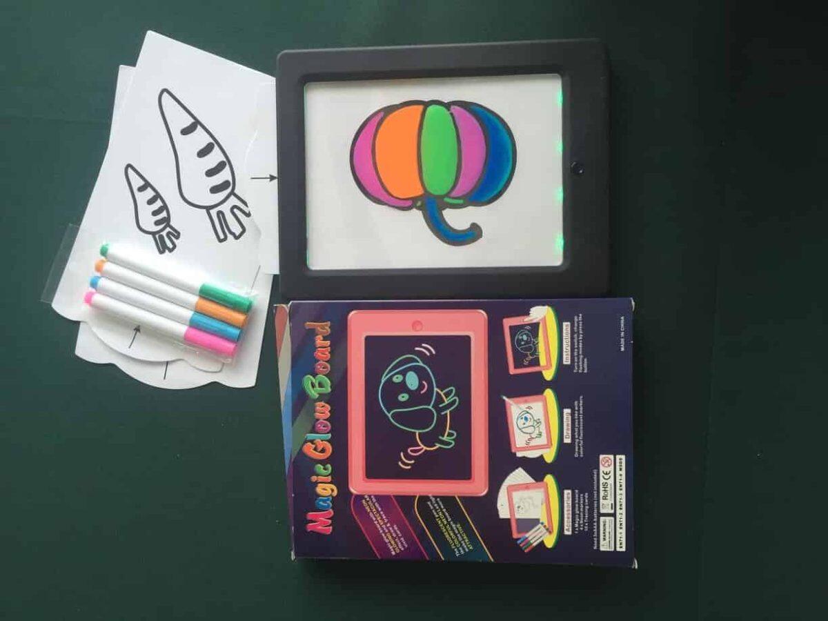 Tablero de Diseño Mágico Brillante con Marcadores de Neón - Imagen 16