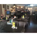 Porta Menú Vertical con Luz LED y Estación de Energía - Imagen 7