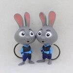 Judy Rabbit Mini LED con su llavero - Imagen 2